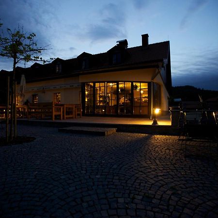 Resort Malevil Jablonné v Podještědí Екстериор снимка