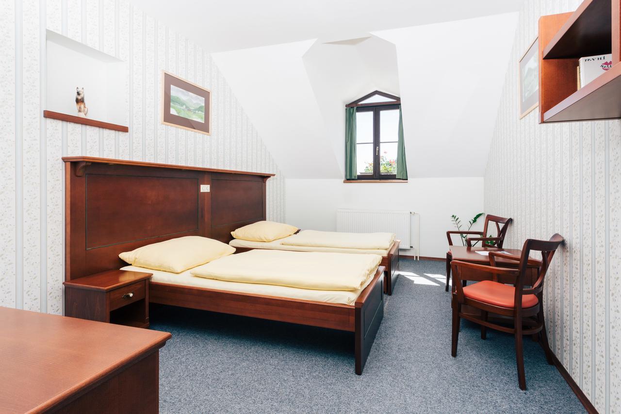 Resort Malevil Jablonné v Podještědí Екстериор снимка