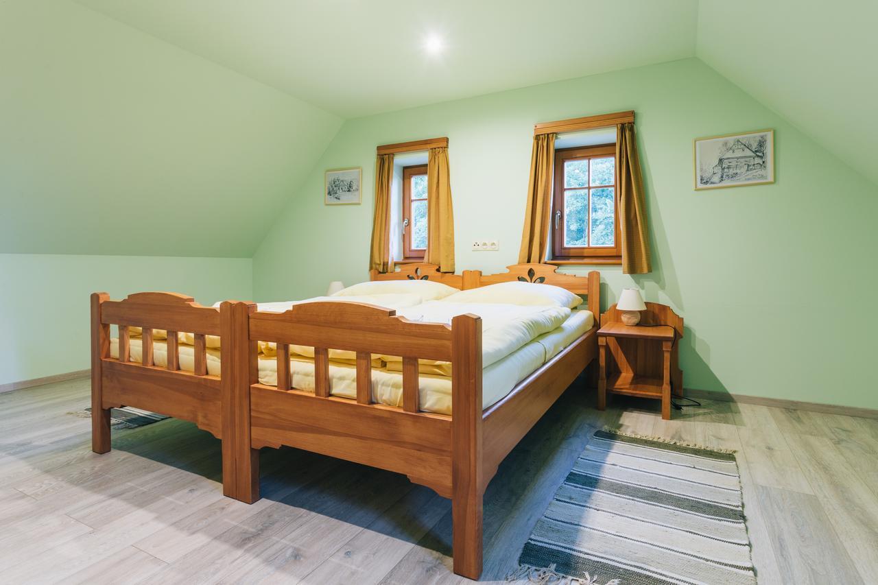Resort Malevil Jablonné v Podještědí Екстериор снимка