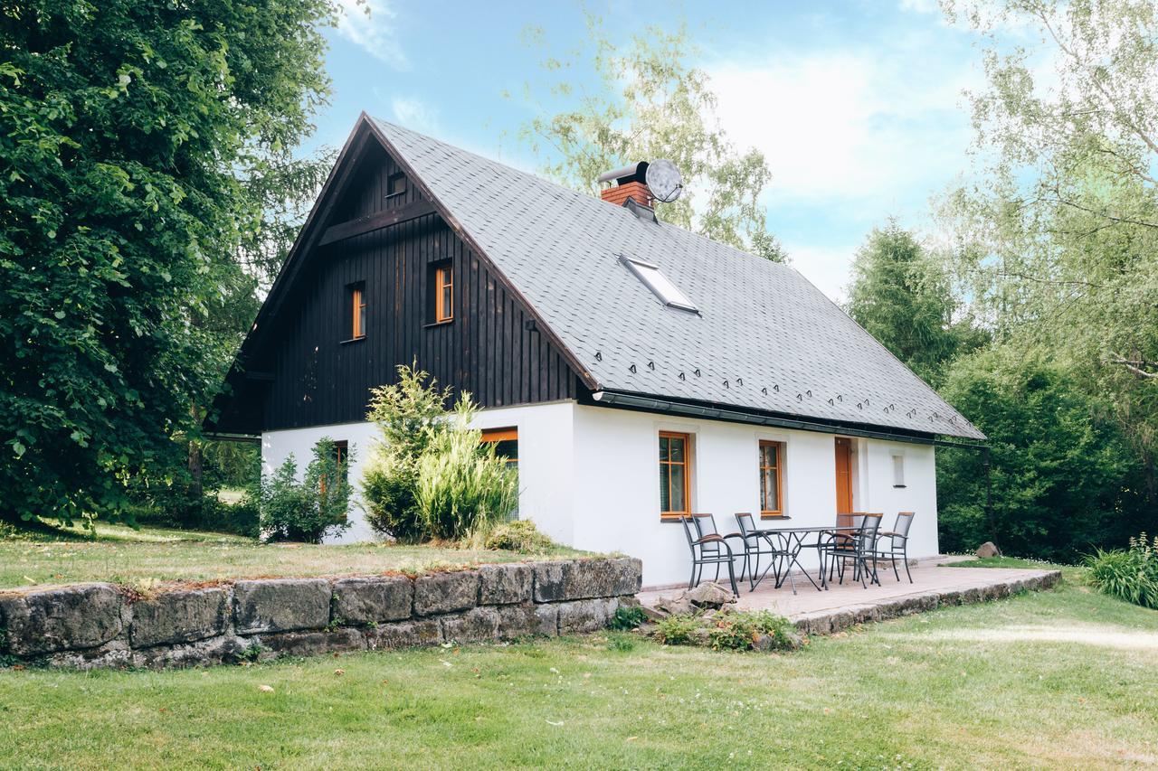 Resort Malevil Jablonné v Podještědí Екстериор снимка