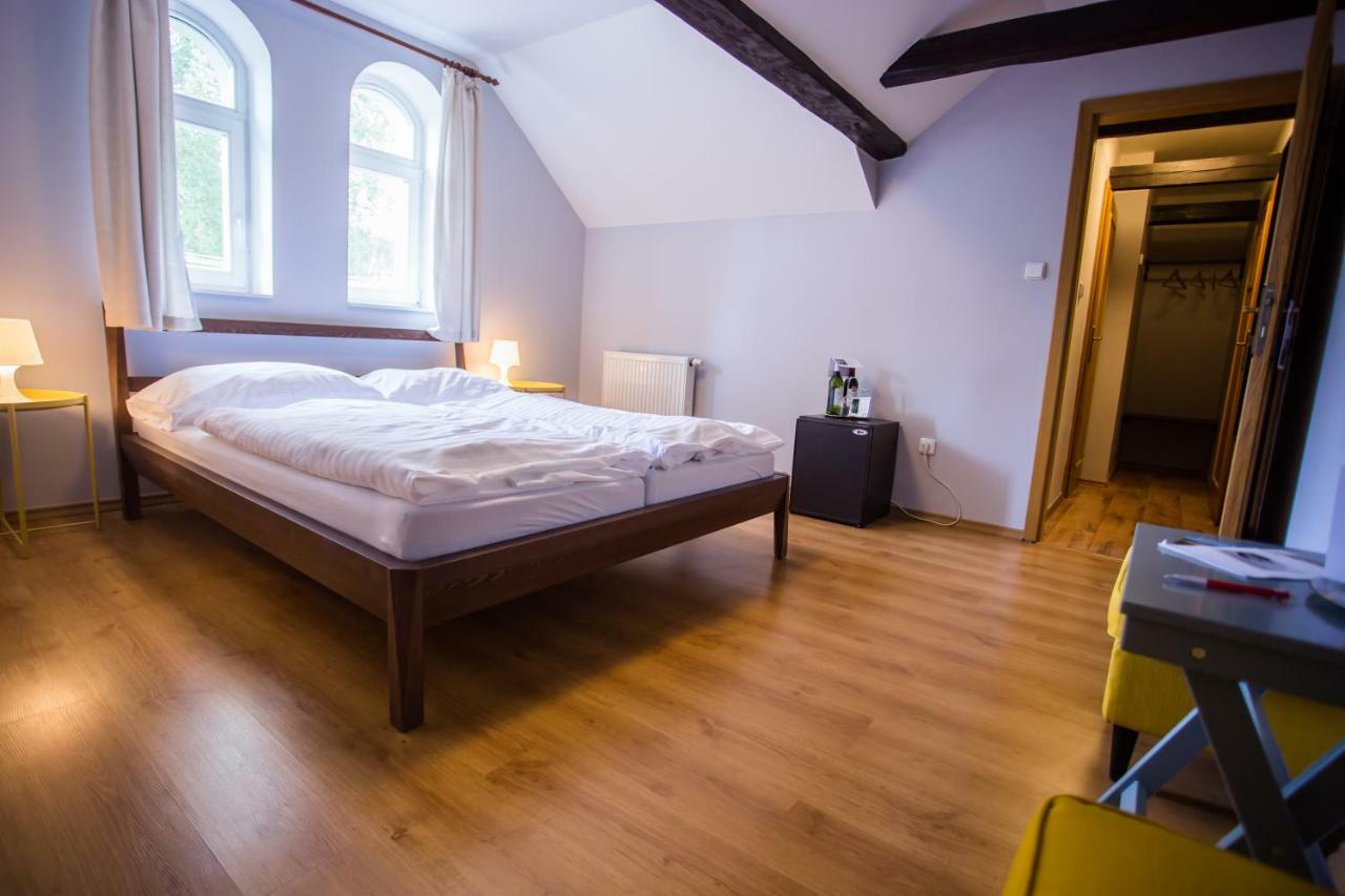 Resort Malevil Jablonné v Podještědí Екстериор снимка